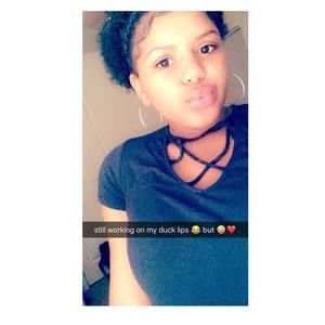 Meet your Posher, Miaa